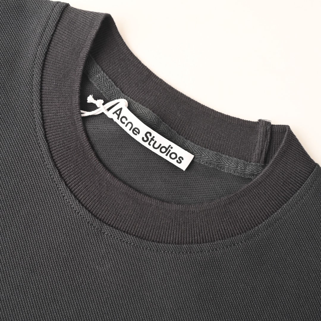 ACNE STUDIOS 빅 자수 반팔 티셔츠