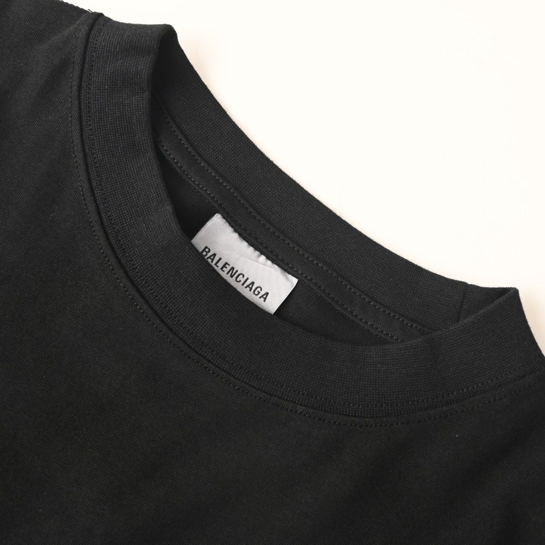 BALENCIAGA 인물 레터링 프린트 반팔 티셔츠