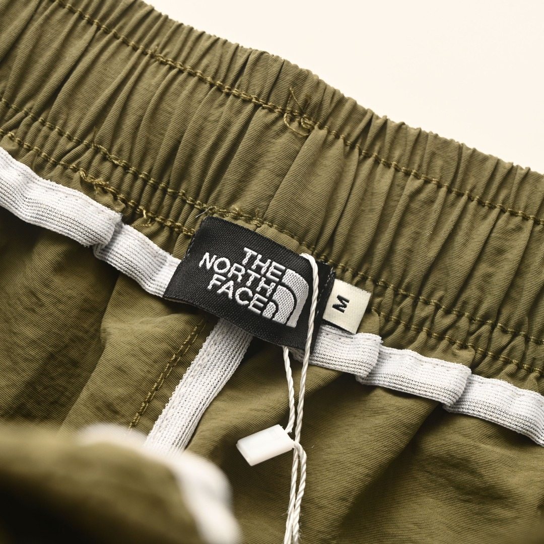 THE NORTH FACE 지퍼 우븐 반바지